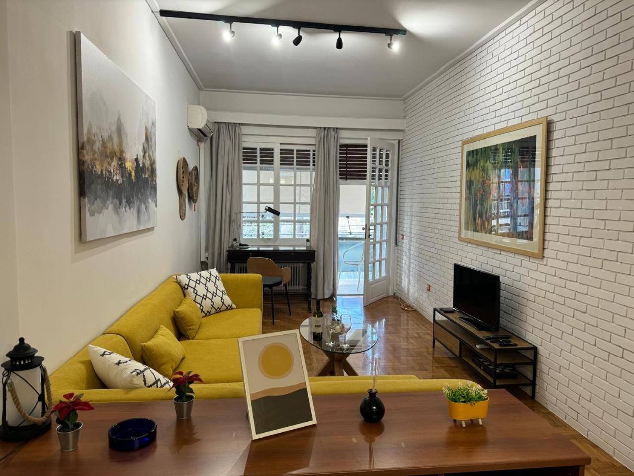 2Nd Floor Apt In Koukaki Athena Bagian luar foto
